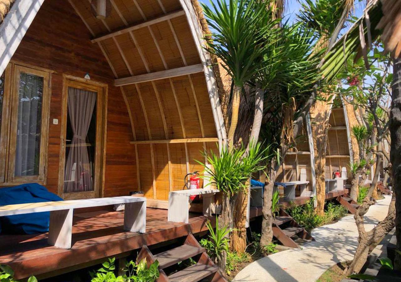 Paradesa Villa Gili Trawangan Esterno foto