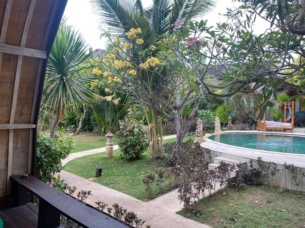Paradesa Villa Gili Trawangan Esterno foto